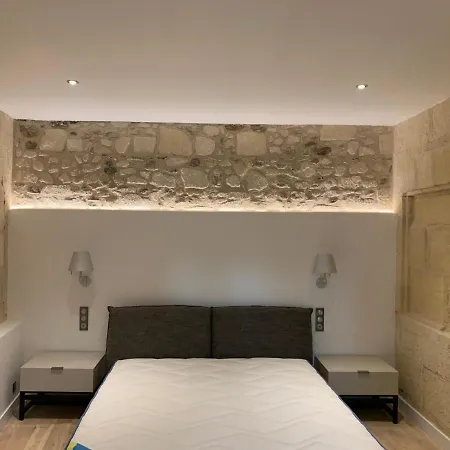 Superbe Appartement Avec Vue Arles Exterior foto