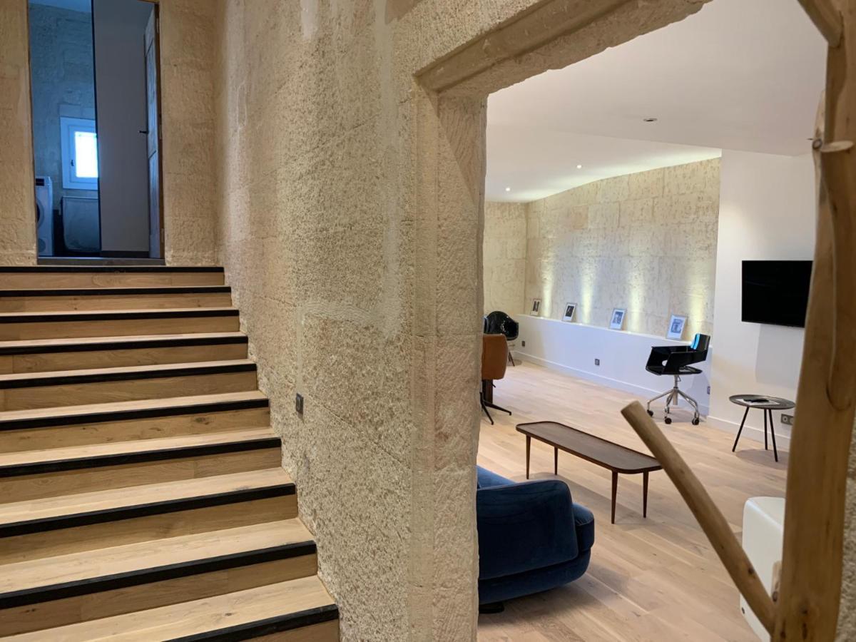 Superbe Avec Vue Appartement Arles